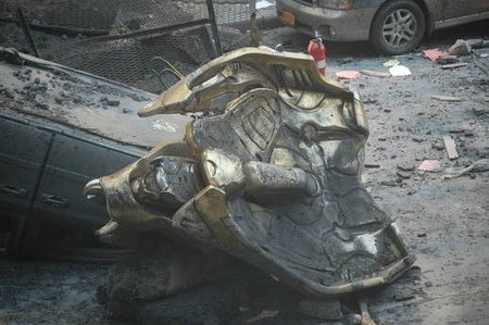 Avengers set crash 02