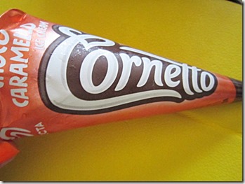 caramel cornetto, 240baon