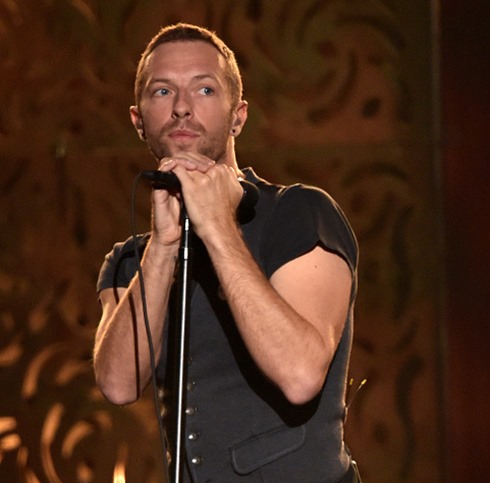 chris martin beck grammys 2015-1