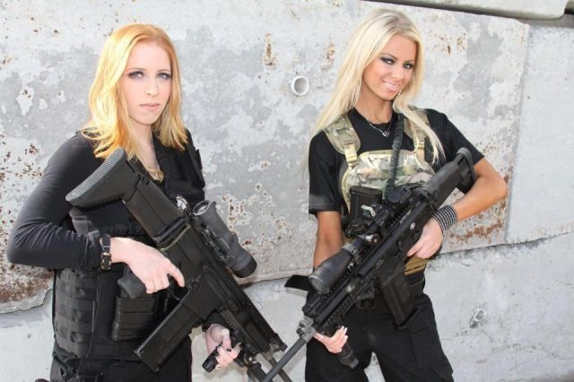 [women-weapons-bang-26%255B2%255D.jpg]