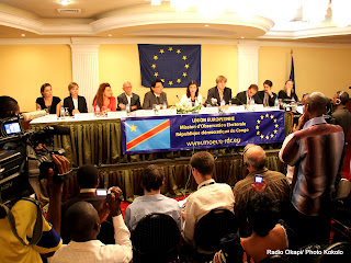 La conférence de presse de la mission d’observation électorale de l’Union Européenne en RDC le 19/10/2011 à Kinshasa. Radio Okapi/ Photo John Bompengo