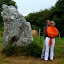 Jean-Yves et Zabeth au cromlech rectangulaire de Crucuno