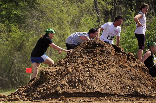 mud hill that lead to grave blur