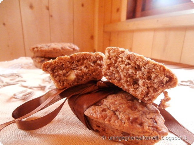 cereali cioccolato riso soffiato uvetta semi lino crusca barrette mandorle