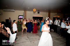 Fotos do evento Casamento Priscila e Carlos. Foto numero 99 do estudio L&D Producoes, do Rio de Janeiro, RJ. Andressa Lima e equipe fazem fotos de casamento (fotografias de casamentos), fotos de making-of (making of de noiva), fotos de eventos sociais, fotos de casal (ensaios fotograficos de e-session), videos de casamento (filmagem de casamentos), videos de making-of e videos de eventos sociais. Fotojornalismo e videojornalismo no Rio de Janeiro, RJ. fotos casamento rio de janeiro fotografias casal rj foto eventos noiva ensaio fotografico galeria noivas fotografo evento casar retrato fotografía modelos casamentos fotografos fotógrafo casais album fotografia buque
