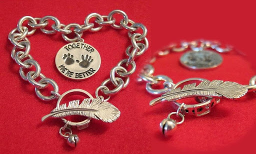 The toggle clasp for a kitty-mama is also a mini collar but this one has a bell and feather combo to keep it secure! Me-ow! The toggle clasp for a kitty-mama is also a mini collar but this one has a bell and feather combo to keep it secure! Me-ow!