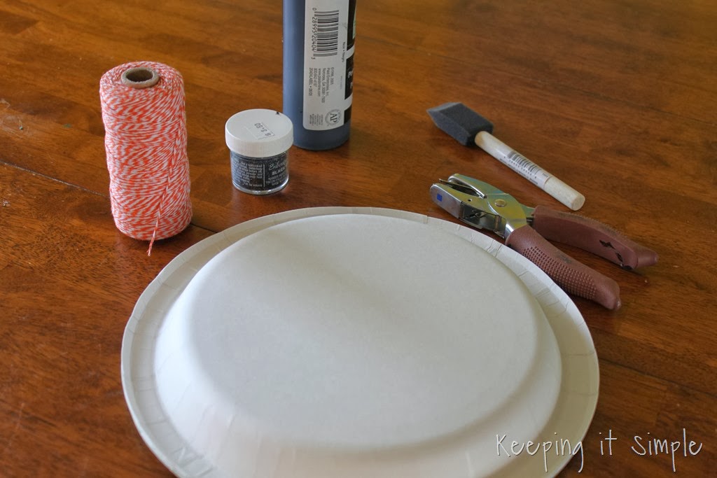 [handprint%2520spiders%2520%25282%2529%255B9%255D.jpg]