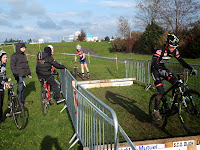 S0237689.JPG