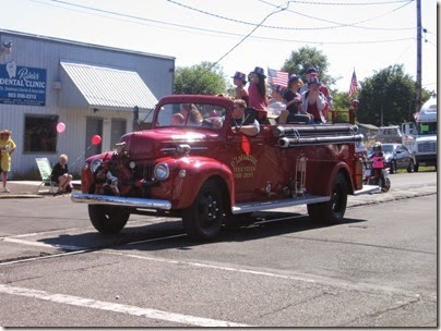 IMG_1717 Clatskanie Fire Department 1942 Ford Fire Truck in the Rainier Days in the Park Parade on July 12, 2008