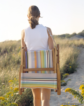 Add a strap to your beach chair and your hands are free to hold towels and bags. (marthastewart.com/268278/beach-chair-strap)