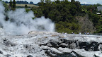 Prince of Wales' Feathers Geysir, Whakarewarewa Thermal Village, Rotorua.