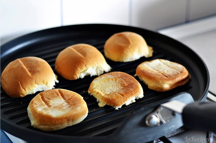 slider buns grill