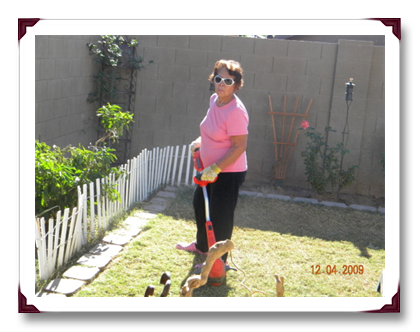 [Mom%2520working%255B1%255D%255B3%255D.png]