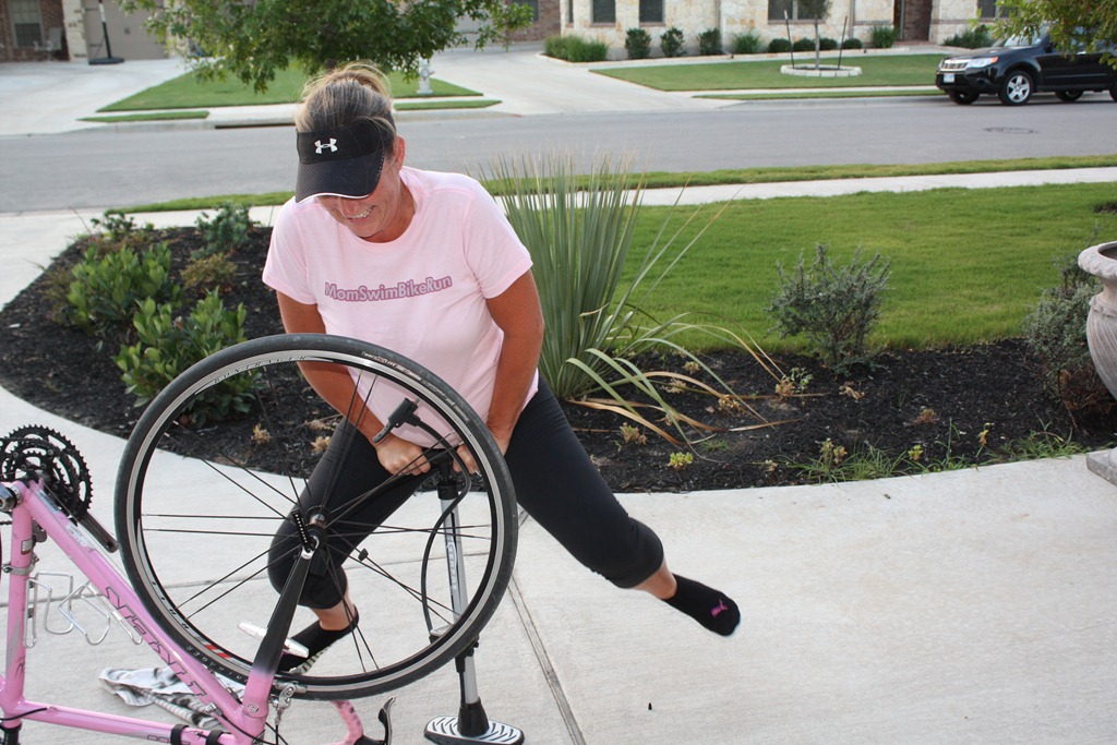 [bike%2520pump2%255B4%255D.jpg]