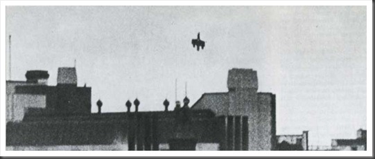 Dornier crashing into Victoria station Dornier crashing into Victoria station