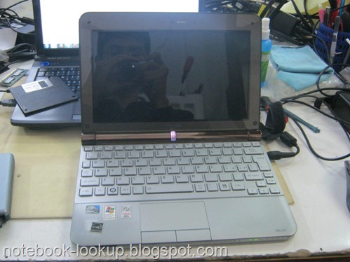 Toshiba NB200 กับการ Flash BIOS แก้อาการจอมืด (ใช้งานได้จริง) Toshiba NB200 กับการ Flash BIOS แก้อาการจอมืด (ใช้งานได้จริง)