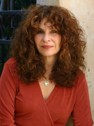 [316_1228413643_GIOCONDA-BELLI3.jpg]