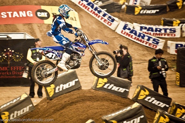 wallpapers-motocros-motos-desbaratinando (128) wallpapers-motocros-motos-desbaratinando (128)