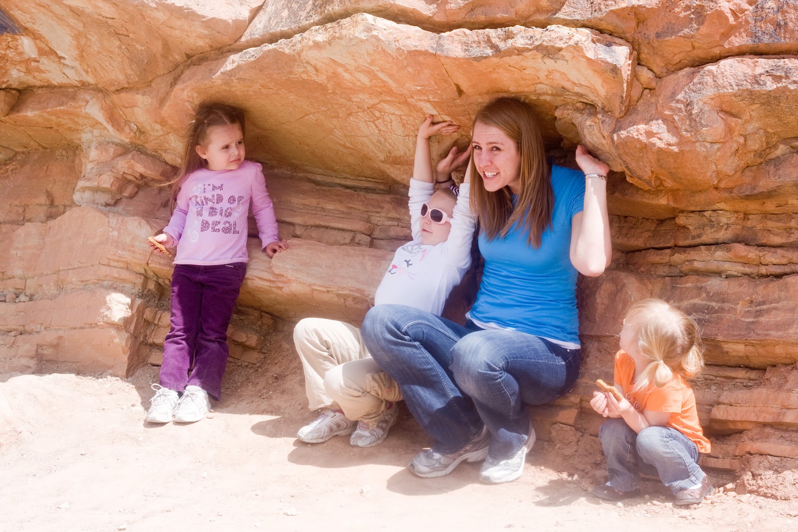 [04%252005%252013_dino%2520ridge%2520tess%2520soph%2520kim%2520lily%255B4%255D.jpg]