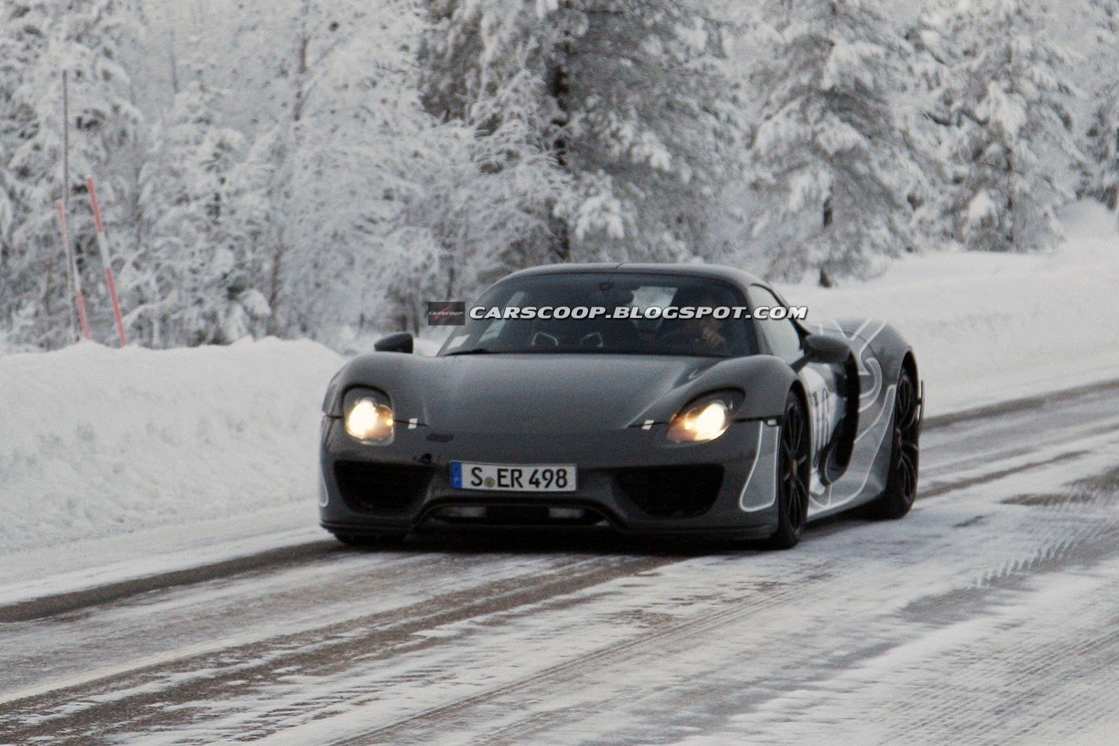 [Porsche-918-Spyder-1Carscoop%255B3%255D%255B3%255D.jpg]