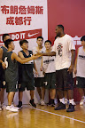 other event 110814 asia tour chengdu 1 10 The 2011 LeBron James Basketball Tour Visits Chengdu (China)