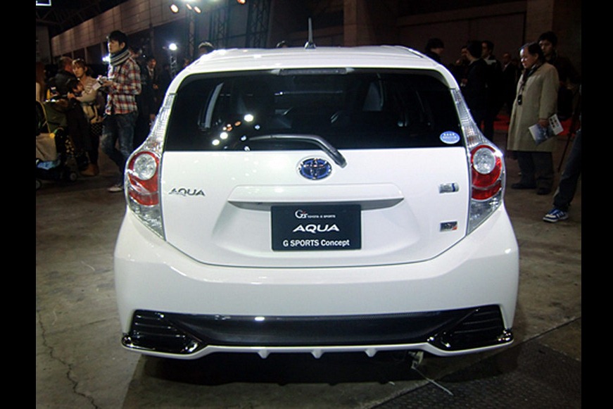 [Toyota-Aqua-G-Sports-2%255B3%255D.jpg]