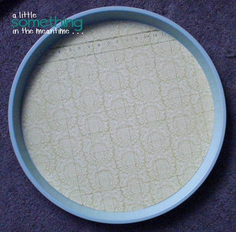 [Paper-on-tray7.jpg]