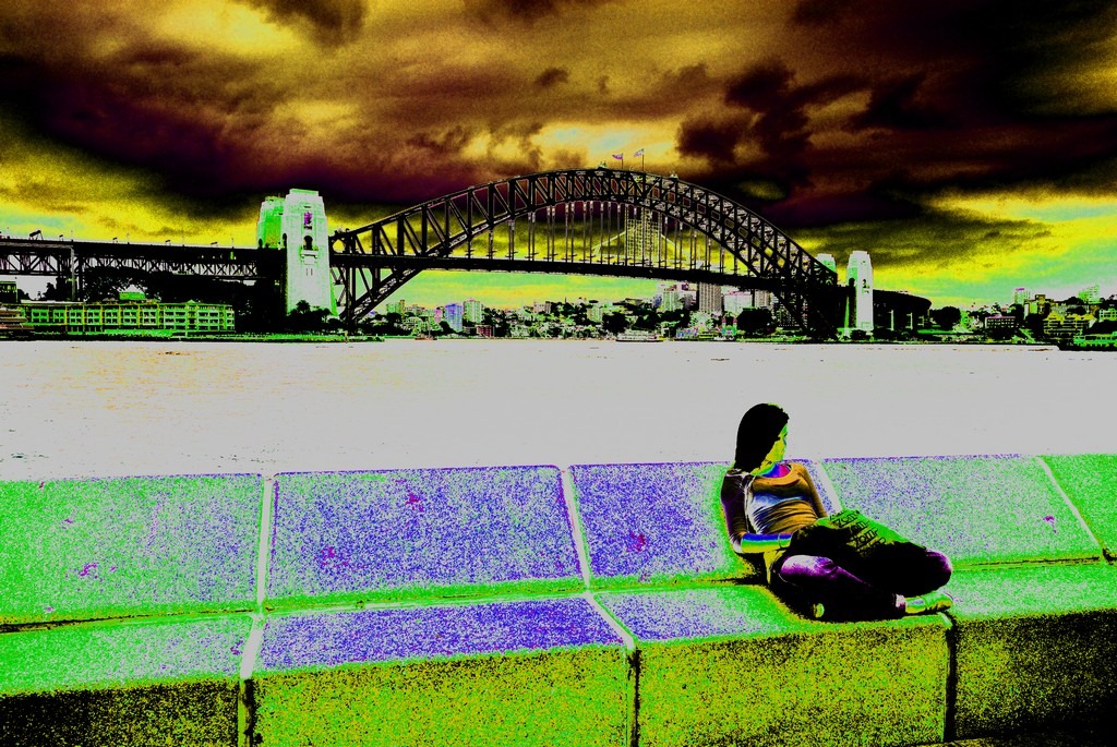 [Bridge%2520and%2520Girl%25201%255B3%255D.jpg]