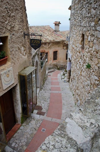 [Eze-12%255B4%255D.jpg]