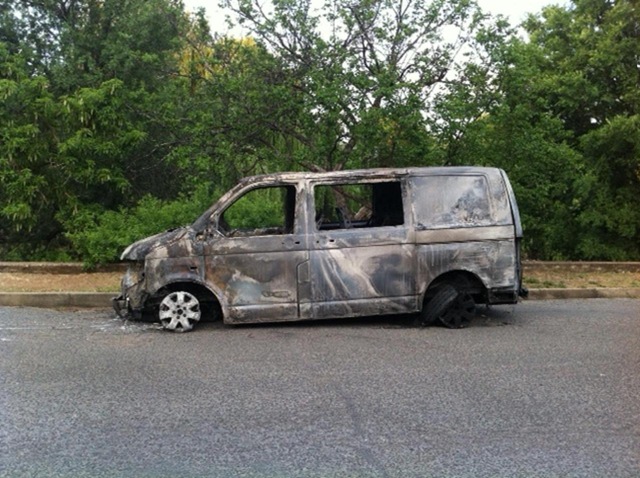[LABUSCHAGNE%2520FAMILY%2520FIRE%2520AFTER%2520BREAKIN%2520CAR%255B9%255D.jpg]