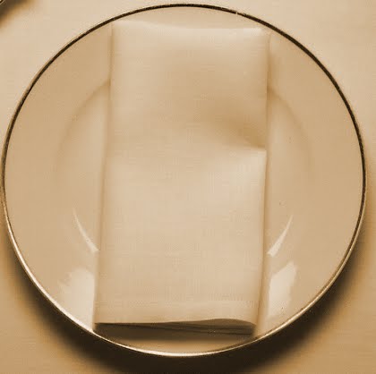 Purely for decoration, a charger is a plate meant to serve as a placeholder until the main course is served on the dinner plate (which gets switched in for the charger). For a less formal option, put out the dinner plate. Use the bottom of the plate or charger as a guide for lining up the flate-ware. Purely for decoration, a charger is a plate meant to serve as a placeholder until the main course is served on the dinner plate (which gets switched in for the charger). For a less formal option, put out the dinner plate. Use the bottom of the plate or charger as a guide for lining up the flate-ware.