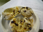 Muffins with chips and our tasting sheets.