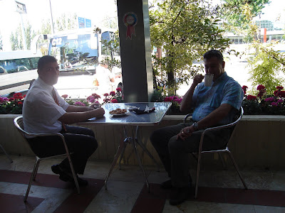 Day 7 : On the way to Konya, our hardworking guide Kaan and driver having a well deserved rest.
