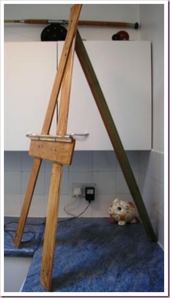 Easel 1