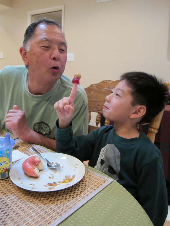 [mothers_day_brunch1%255B3%255D.jpg]