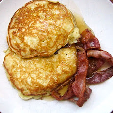 Sunday Brunch: Apple Pancakes