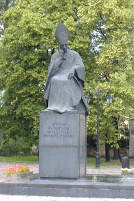 Lots of monuments and statues in Poland. They're everywhere - I eventually stopped taking pictures of them.