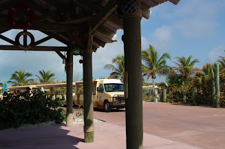 Here comes the tram!  The covered waiting areas are nice with the sun beating down.