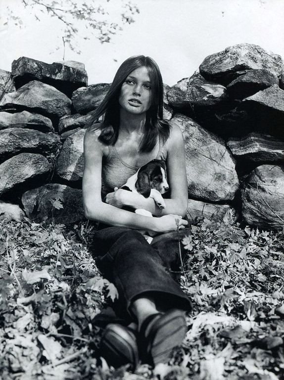 [bridget-hall-harpers-bazaar-july-1998-blue-editorial-1%255B4%255D.jpg]