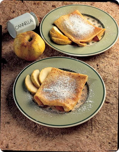 crespelle ripiene di mousse di mele crespelle ripiene di mousse di mele