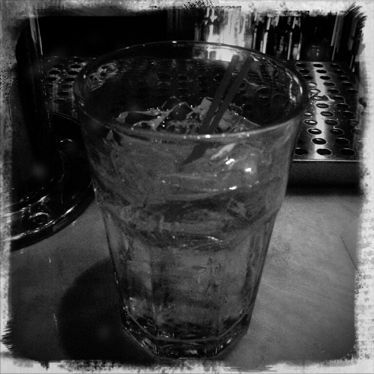 [shot_1323473328077%255B2%255D.jpg]