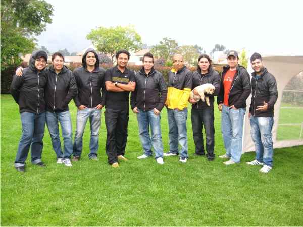 Integrantes de la banda de Alex Campos