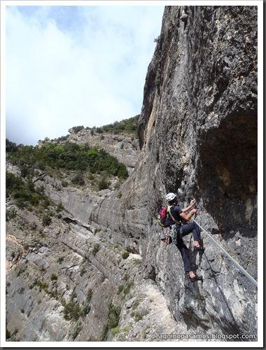 Via Gali-Molero 500m 6b Ae (V A1 Oblig) (Roca Regina, Terradets) (Victor) 0032 Via Gali-Molero 500m 6b Ae (V A1 Oblig) (Roca Regina, Terradets) (Victor) 0032