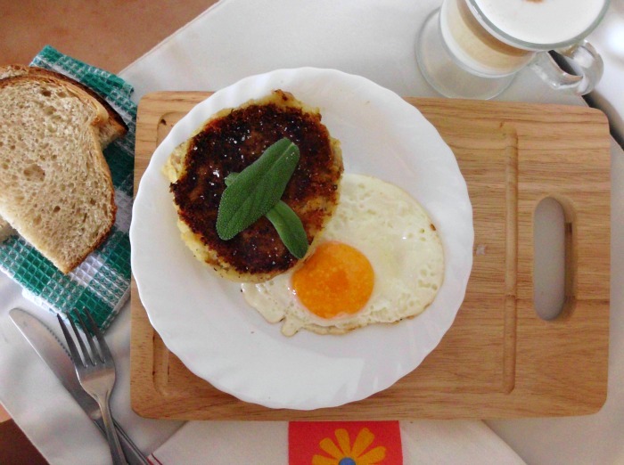 [hash-brown-cakes%255B3%255D.jpg]