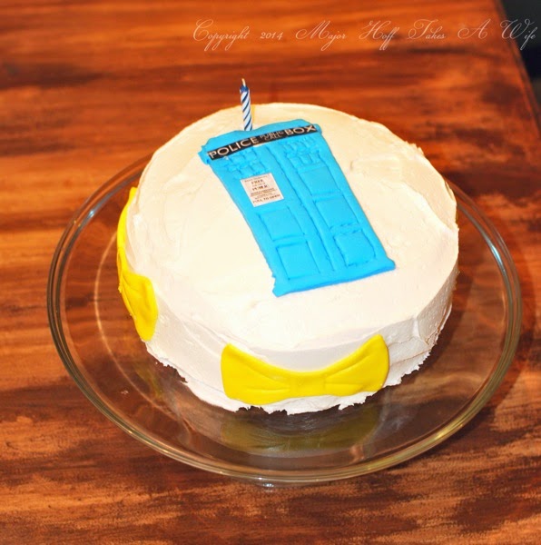 Police Box Birthday cake for Dr who fan.jpg Police Box Birthday cake for Dr who fan