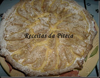Tarte de pêras e amêndoas Tarte de pêras e amêndoas