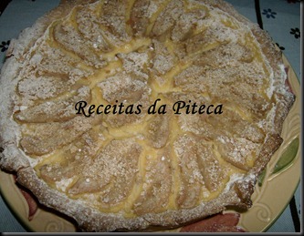 Tarte de pêras e amêndoas