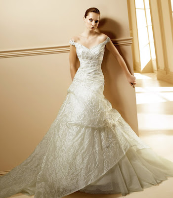 Modelo Maxim - Colección Volumes - La Sposa 2008