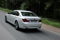 2013-BMW-7-Series-11