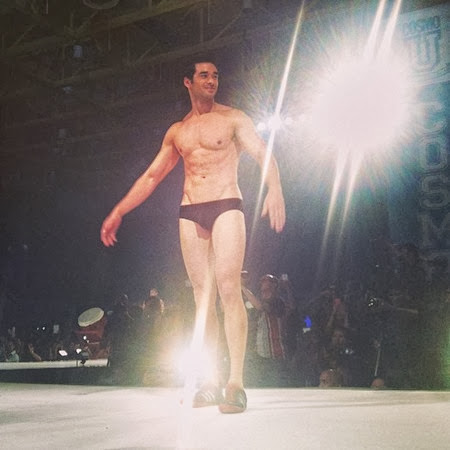 @philippinestar And so it begins! Fast-rising print & TV model, John Spainhour, hits the runway! #cosmo69 #cosmobachelorbash2013 @ World Trade Center